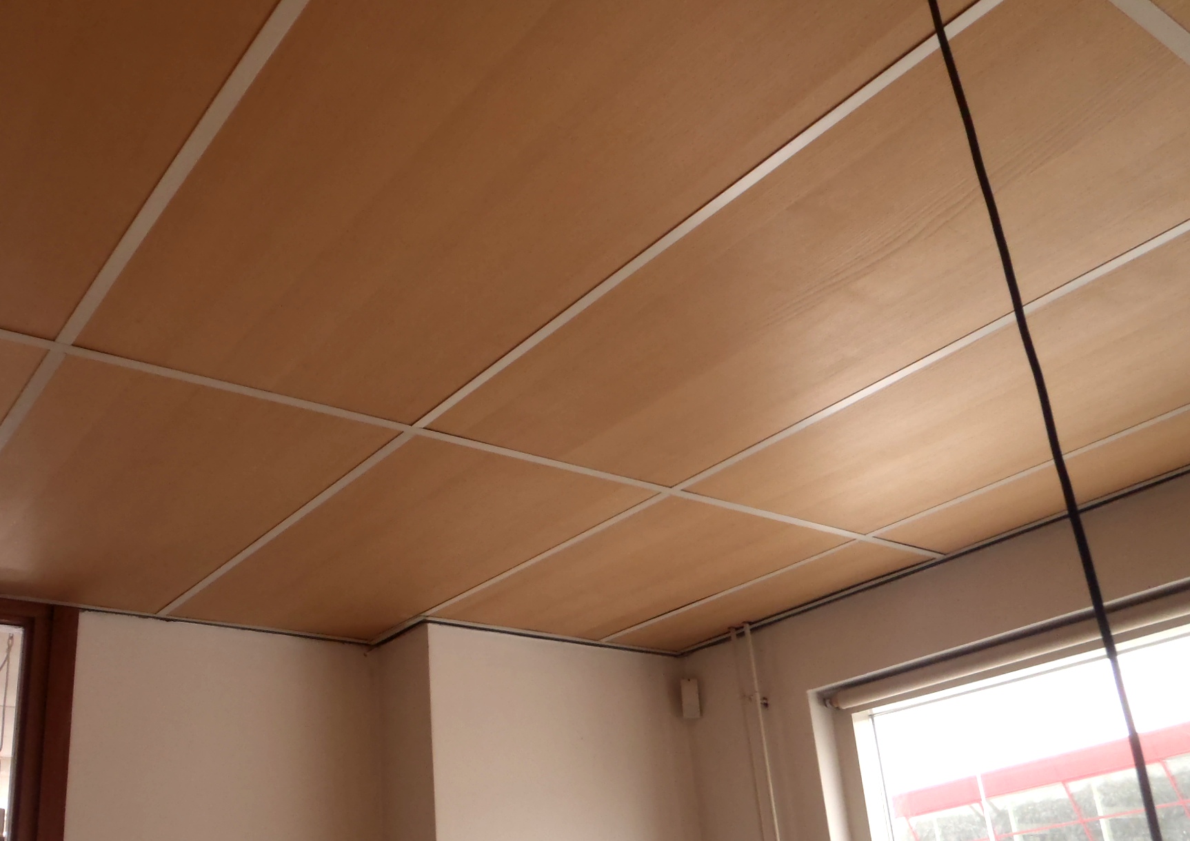 Bevatten Pa Worstelen emmen plafondplaten / systeemplafondplaten goedkoop | plaatmateriaal outlet